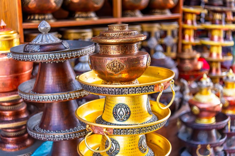 Δείπνο με παραδοσιακούς χορούς σε τοπικό εστιατόριο