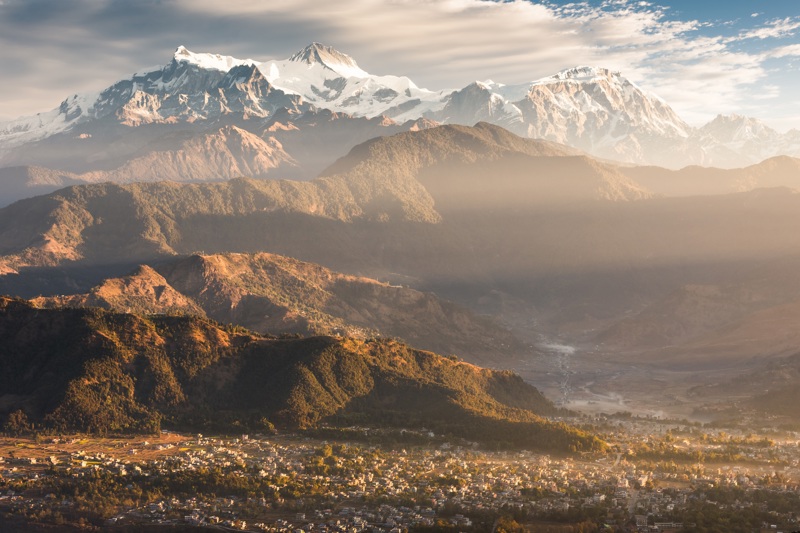 ΠΟΚΑΡΑ: Ανατολή από το Σάρανγκοτ – Εξερεύνηση της κοιλάδας – ΛΙΜΝΗ ΜΠΕΓΚΝΑΣ