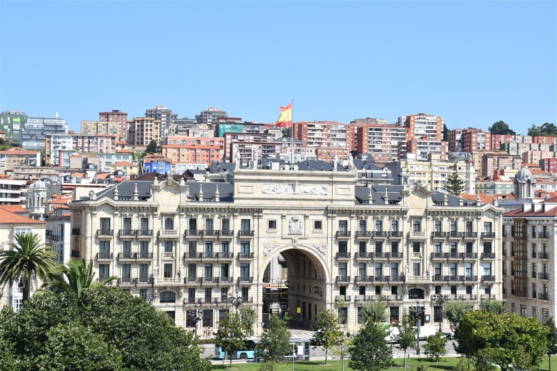 Η πόλη του Σαντατέρ