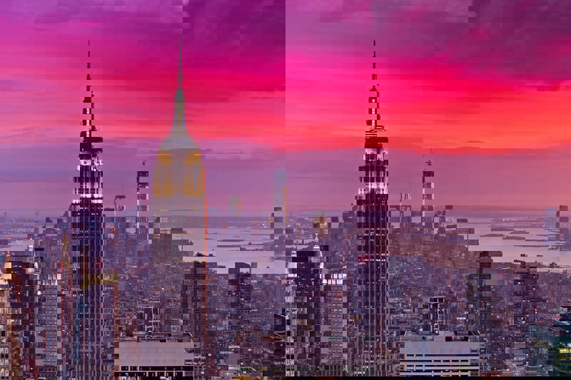 ΑΘΗΝΑ/ΘΕΣΣΑΛΟΝΙΚΗ/ΛΑΡΝΑΚΑ – ΝΕΑ ΥΟΡΚΗ