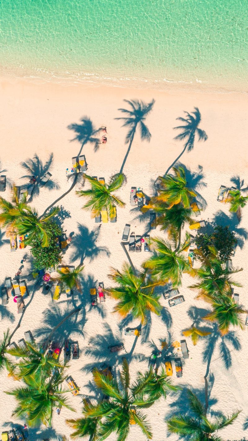 Διαμονή στις παραλίες Πούντα Κάνα & Μοντέγκο Μπέι