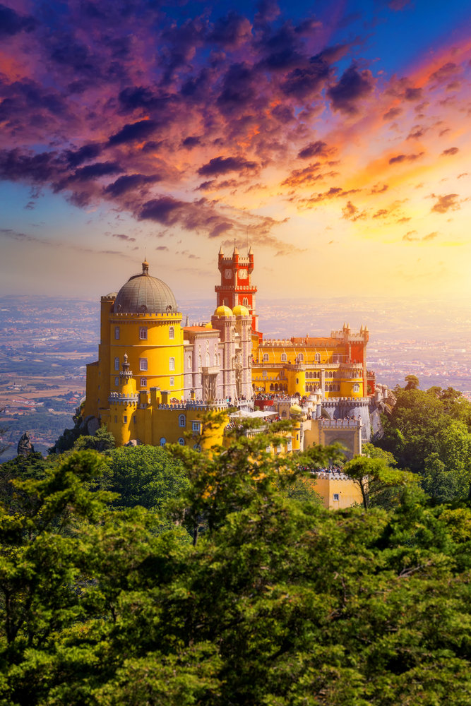 Δείτε το ανάκτορο της παραμυθένιας Σίντρα 