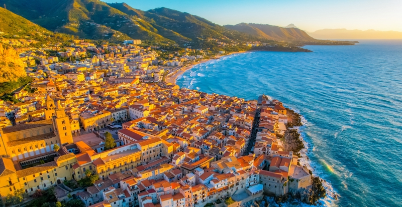 Επισκεφθείτε τη μαγευτική Τσεφαλού