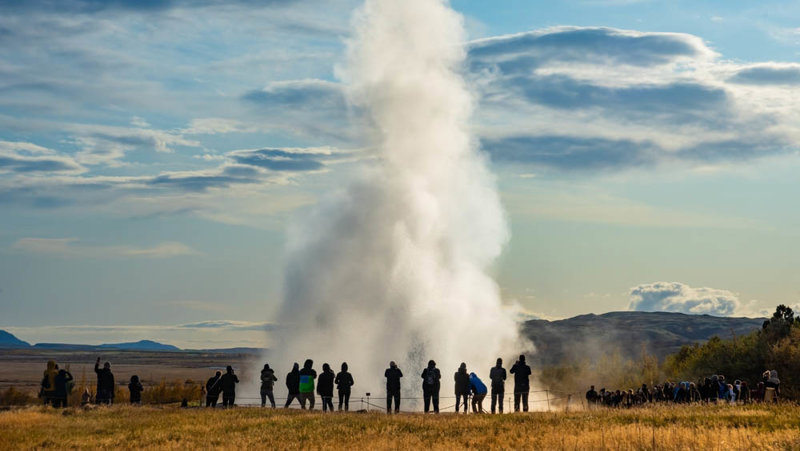 Βλέπουμε τα περίφημα Γκέιζερ
