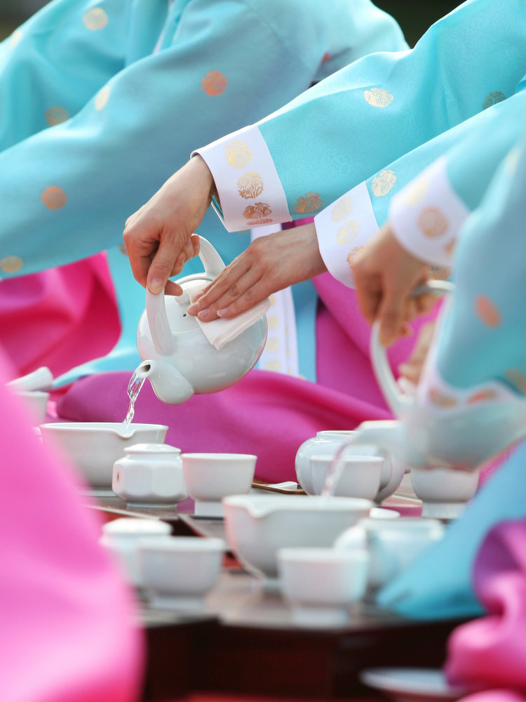 Ζήστε την εμπειρία της τελετουργίας του τσαγιού 