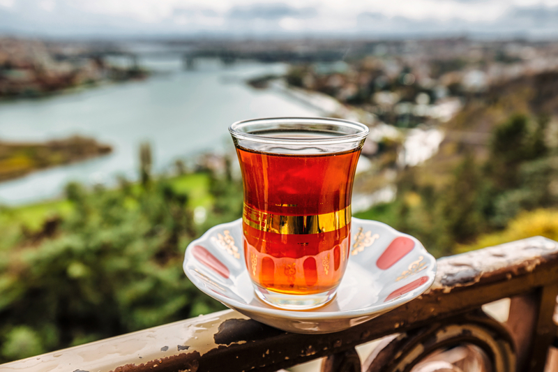 Η υπέροχη θέα από το λόφο του Pierre Lotti