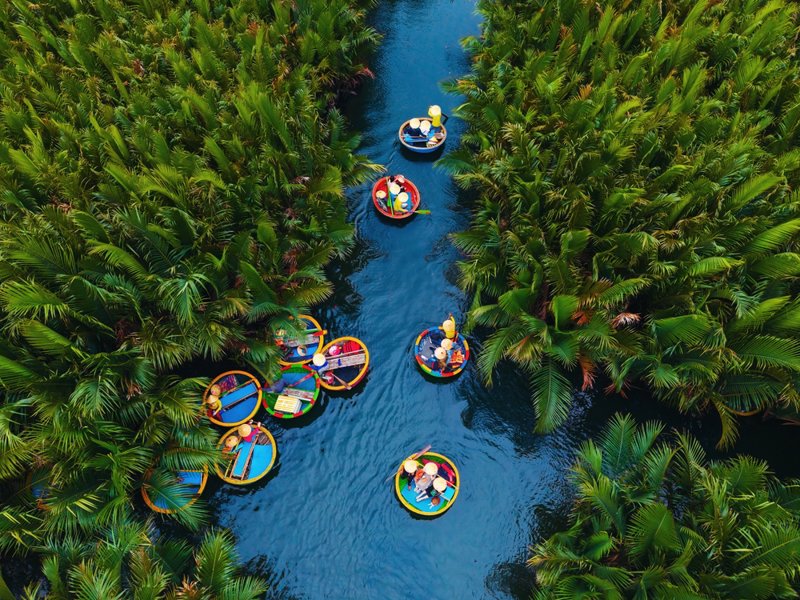 Παραδοσιακές βάρκες στο Χόι Αν