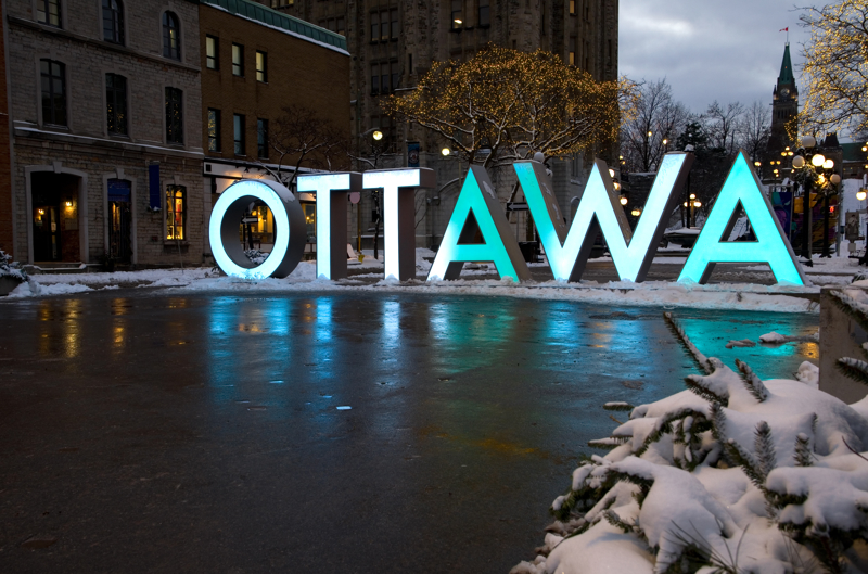 Η ζωντάνια της Αγοράς Μπάιγουορντς