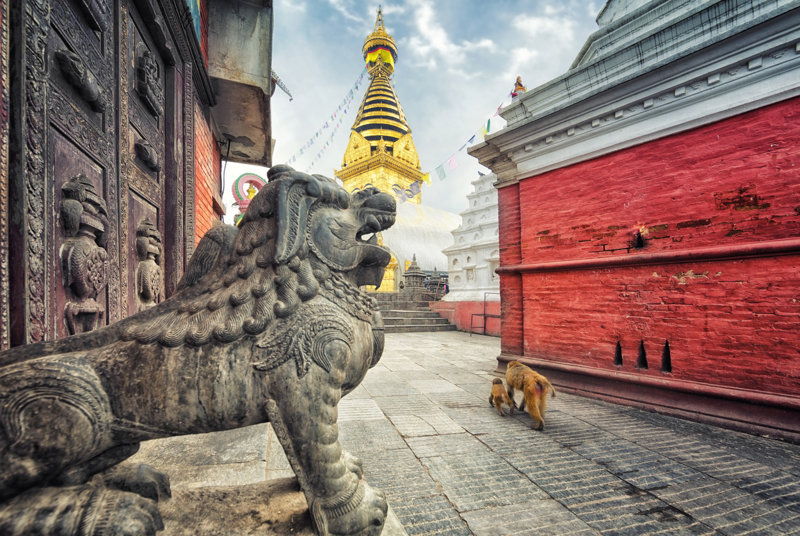 Η υπέροχη θέα από τον ναό Σουαγιαμπουνάτ