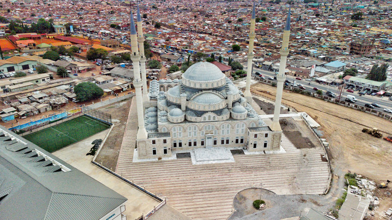 Άφιξη στην ΑΚΚΡΑ (ξενάγηση) – ΤΖΕΪΜΣ ΤΑΟΥΝ – ΦΟΡΤ ΤΖΕΪΜΣ