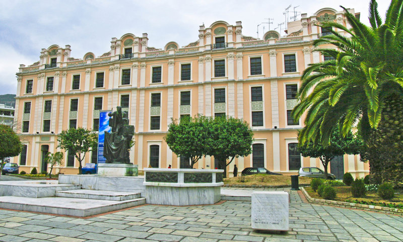 Πλατεία Καπνεργάτη, Καβάλα