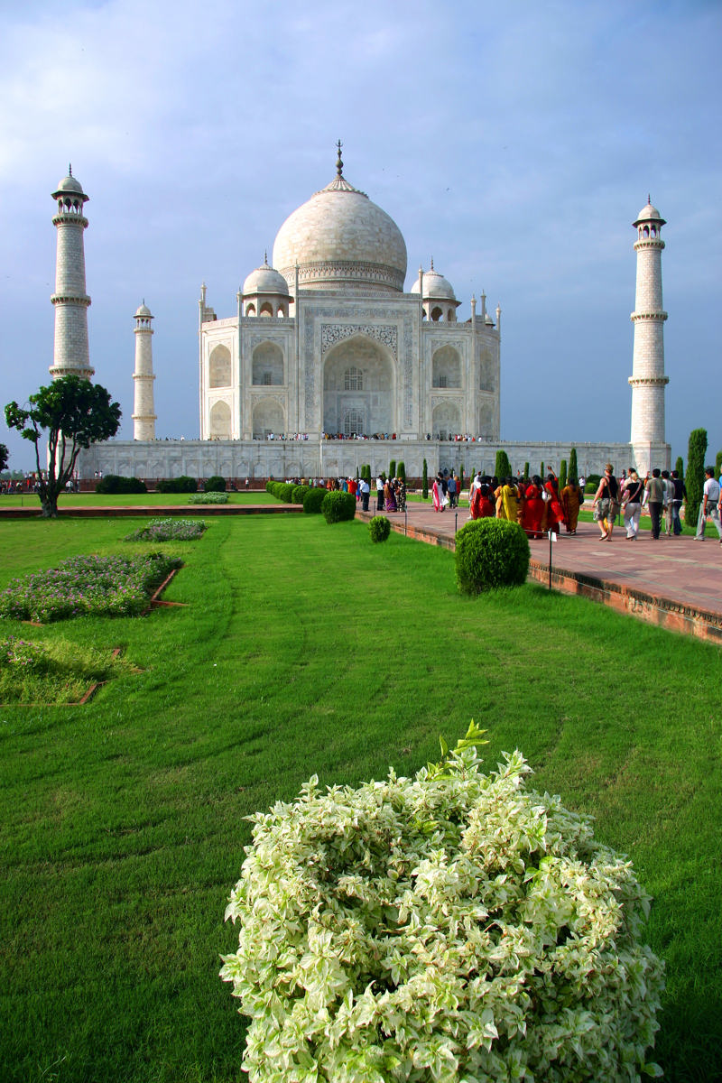 Με επιπλέον διανυκτέρευση στην ΄Άγκρα