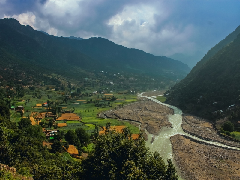 ΜΠΕΣΑΜ - ΚΟΙΛΑΔΑ ΚΟΧΙΣΤΑΝ - ΓΚΙΛΤΖΙΤ 
