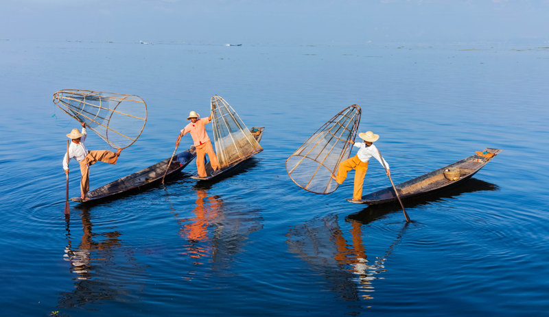 ΓΙΑΝΓΚΟΝ – ΠΤΗΣΗ ΓΙΑ ΧΕΧΟ – ΠΙΝΤΑΓΙΑ – ΛΙΜΝΗ ΙΝΛΕ