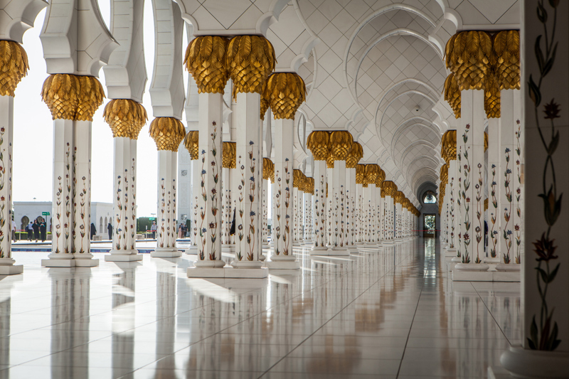 Επίσκεψη στο Τζαμί του Σεΐχη Ζάιντ