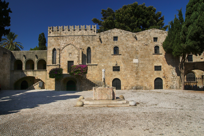 Η παλιά πόλη της Ρόδου