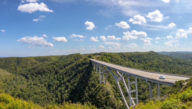 ΒΑΡΑΔΕΡΟ - ΑΒΑΝΑ - ΠΤΗΣΗ ΕΠΙΣΤΡΟΦΗΣ 