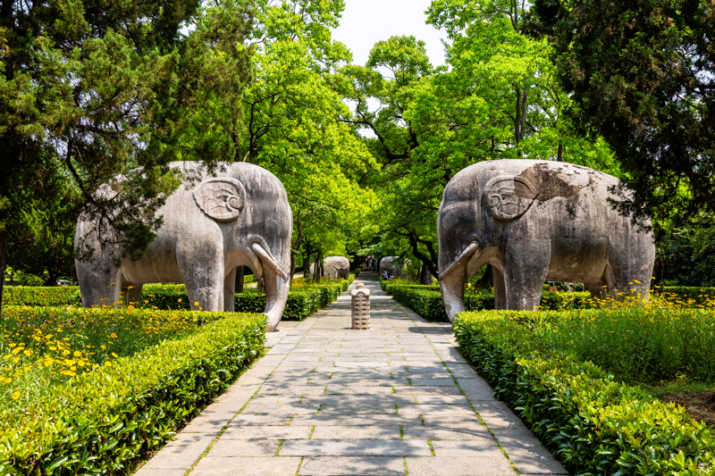 Η νεκρόπολη Σισανλίνγκ