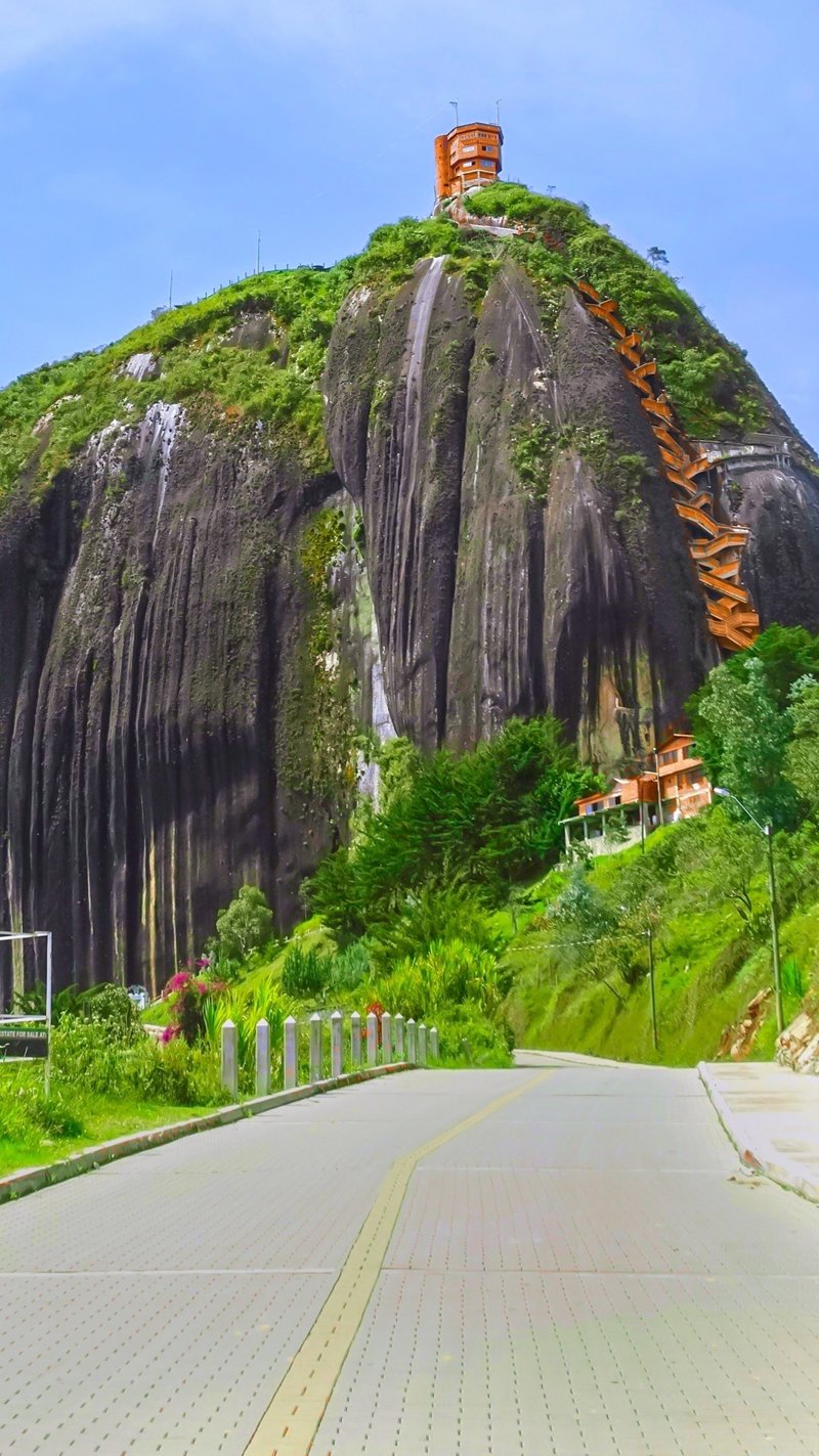 Στα πρώην λημέρια του Πάμπλο Εσκομπάρ