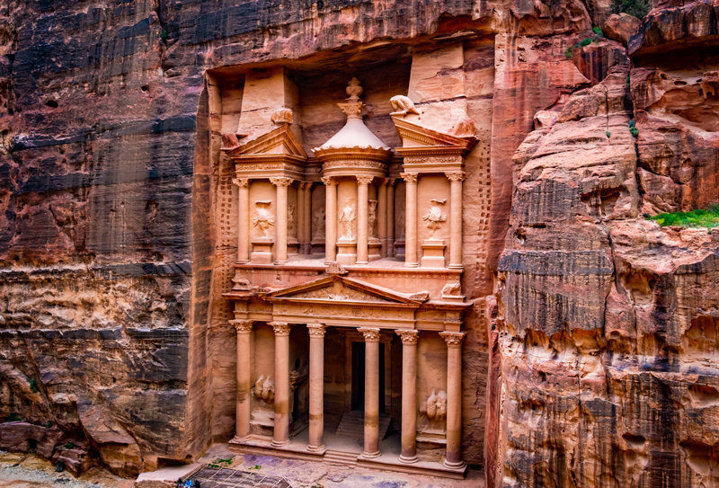 Θα πάμε στην εμβληματική Μεγάλη Πέτρα με μια αξέχαστη πεζοπορία