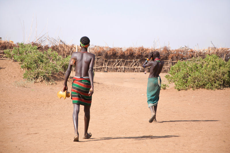Η φυλή Ντεσανέκ