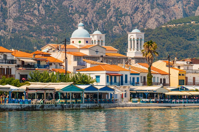 Διαμονή στο κέντρο του Καρλόβασι