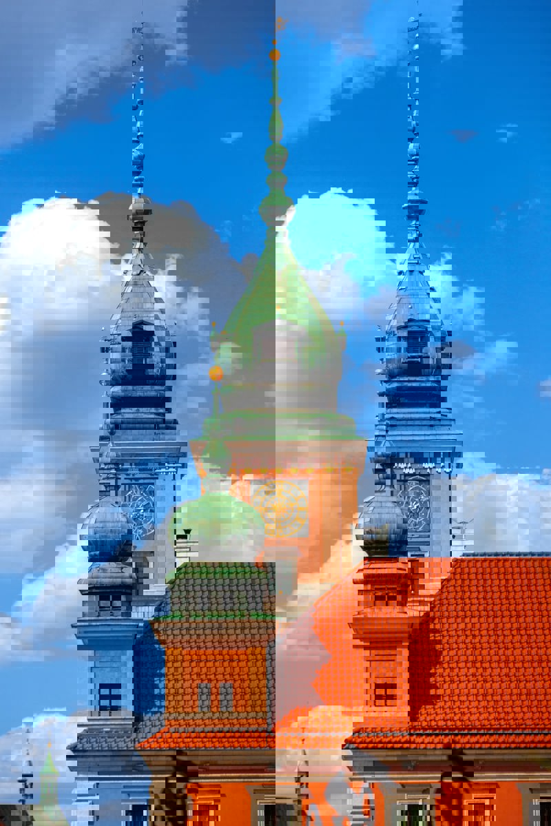 Δύο διανυκτερεύσεις στη Βαρσοβία