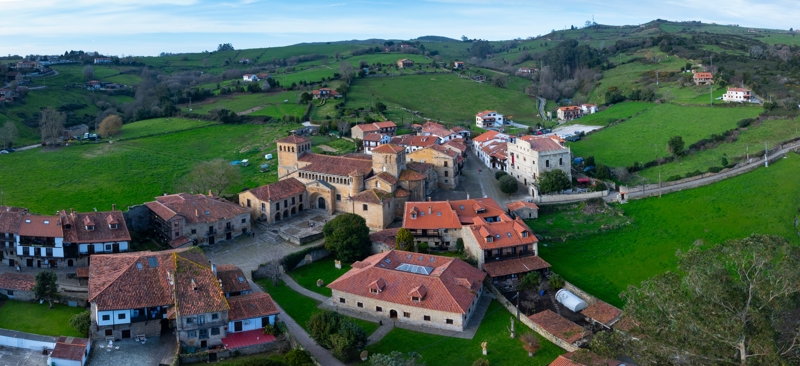 Βόλτα σας στη  γοητευτική Σαντιγιάνα ντελ Μαρ