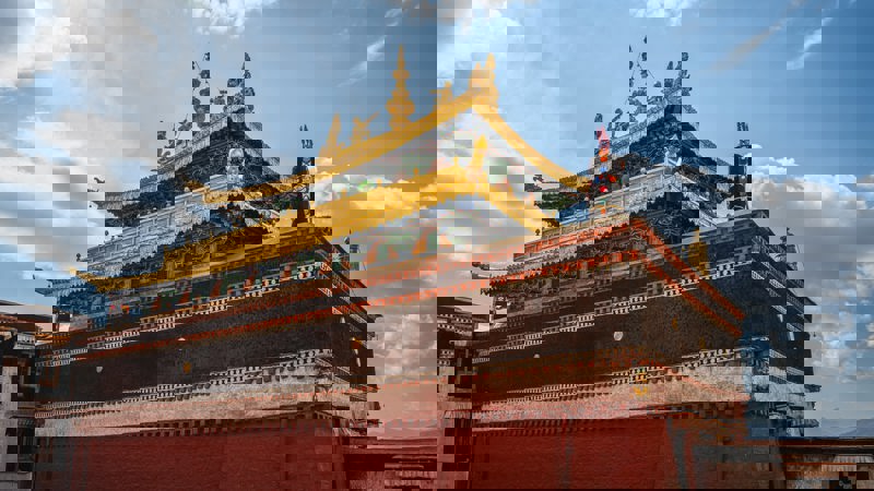 Eξερευνώντας ένα θιβετιανό μοναστήρι