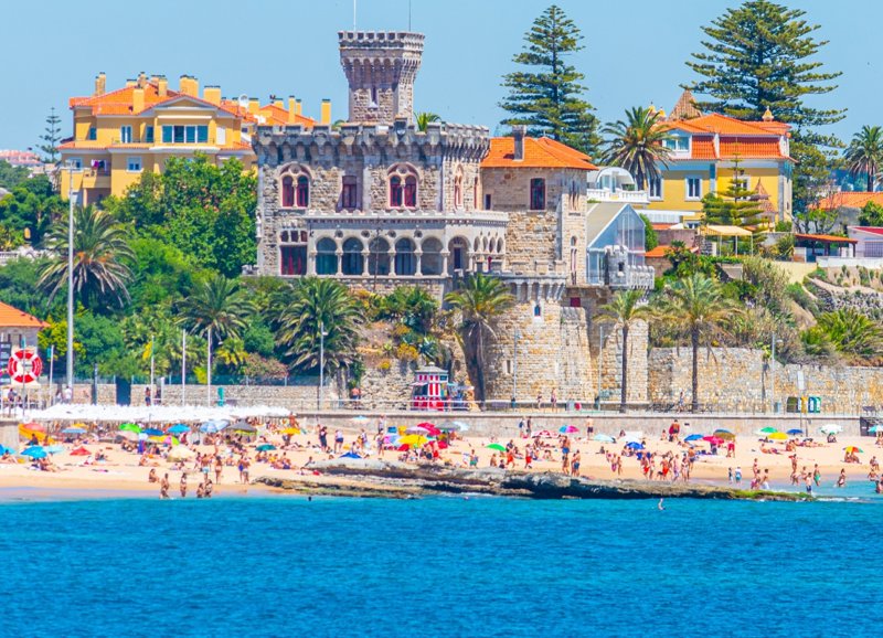 Τα κοσμικά, παραθαλάσσια Κασκάις και Εστορίλ