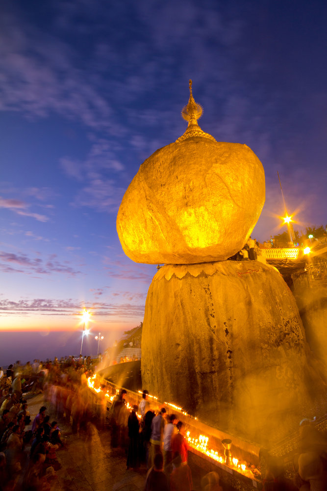 Το εντυπωσιακό ηλιοβασίλεμα στον Χρυσό Βράχο
