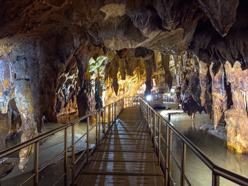 Περιήγηση στις Σέρρες και επίσκεψη στο σπήλαιο Αλιστράτης