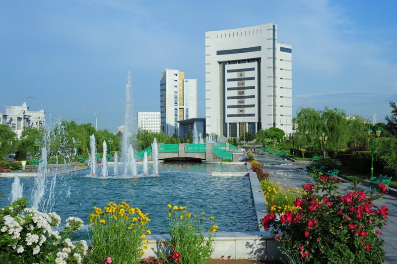 ΑΘΗΝΑ/ΘΕΣΣΑΛΟΝΙΚΗ/ΛΑΡΝΑΚΑ – πτήση για ΑΣΓΚΑΜΠΑΤ 