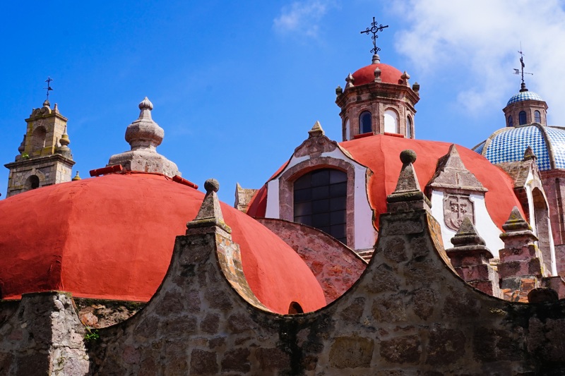 Περιηγηθείτε στην όμορφη Μορέλια