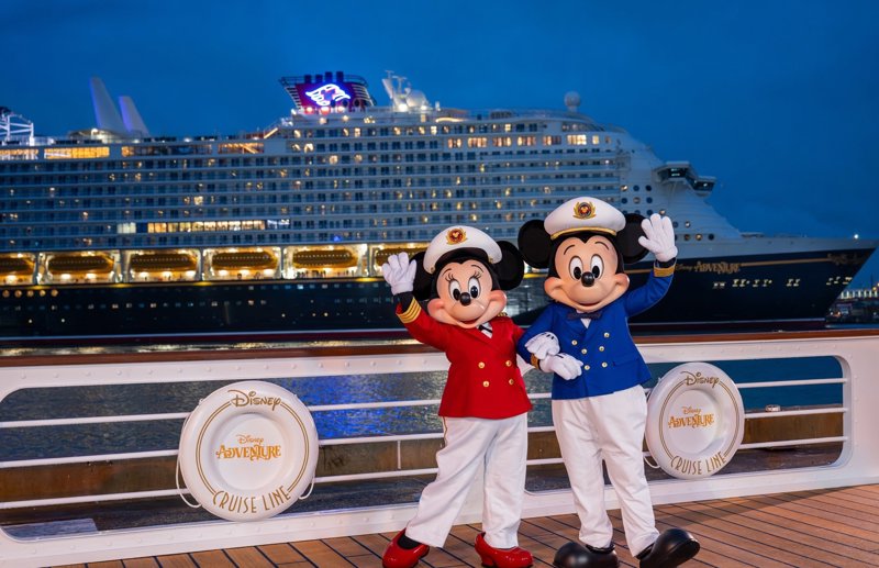 Cruise to… Nowhere με το κρουαζιερόπλοιο Disney Adventure  