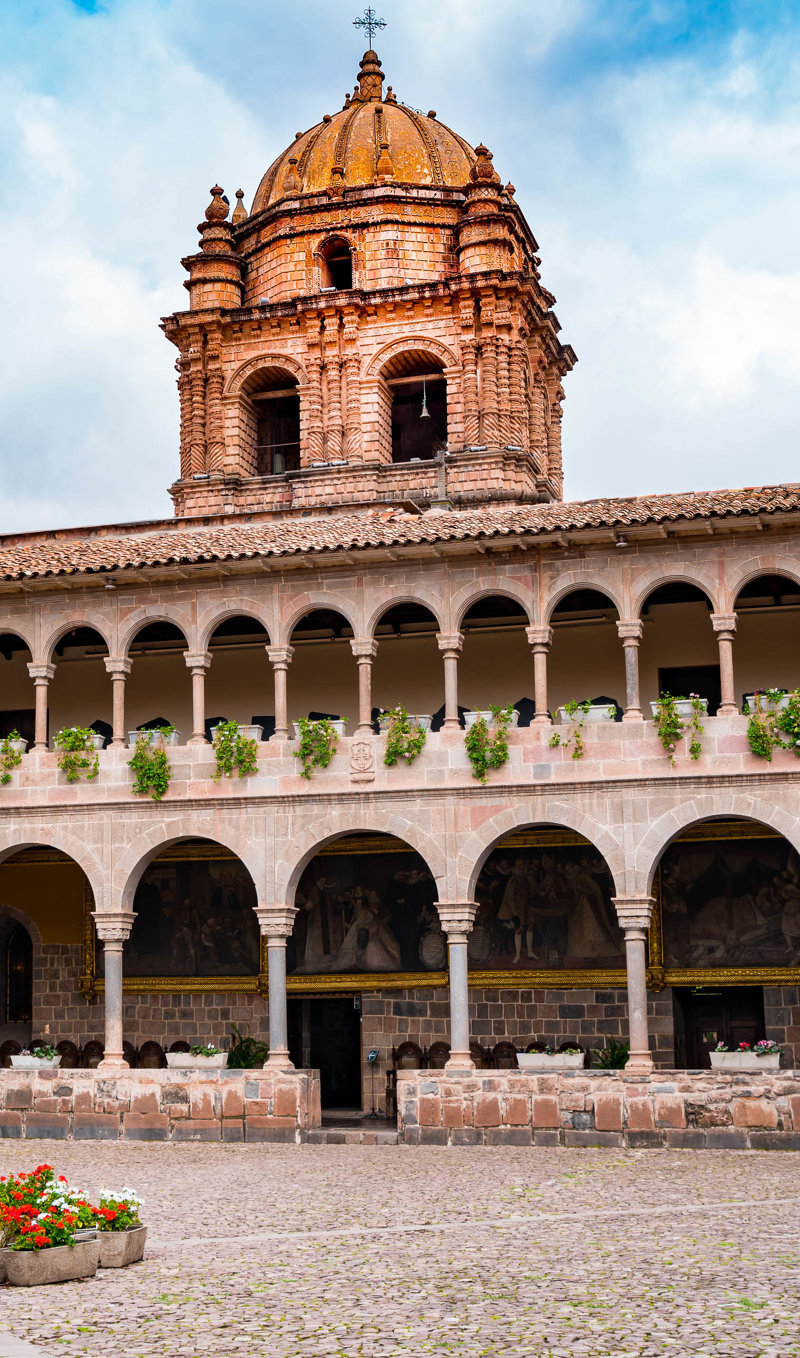 Διαμονή σε εκπληκτικά ξενοδοχεία παλάτια/μοναστήρια
