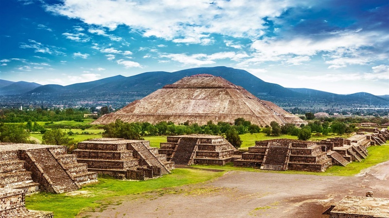 Επίσκεψη στην Μητρόπολη των Μάγιας