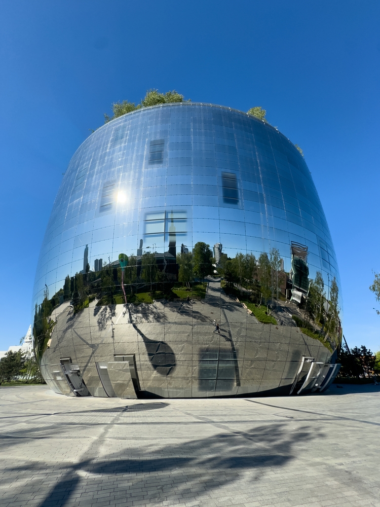 Θαυμάστε την αρχιτεκτονική του Ρότερνταμ 