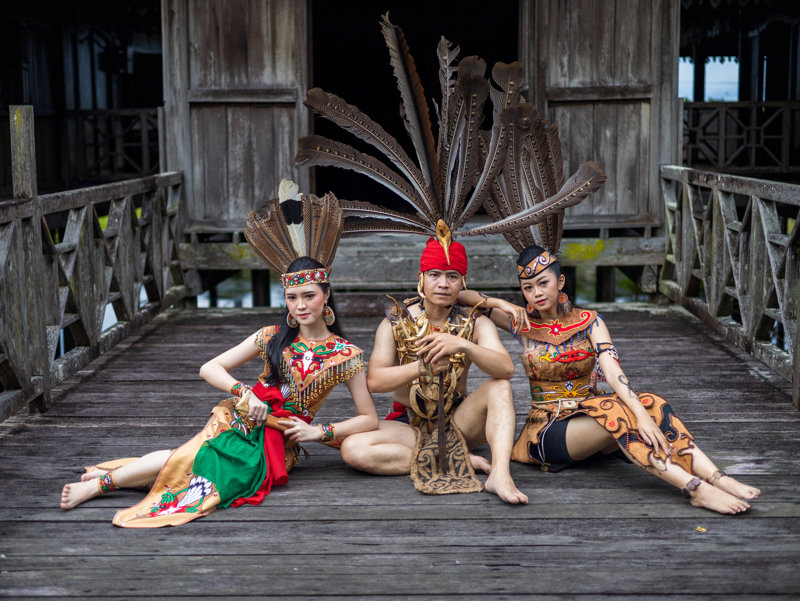 Φυλή Dayak