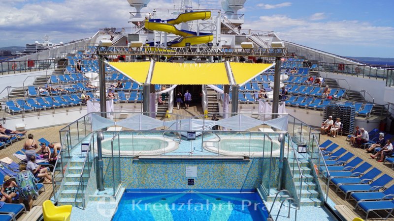 To κρουαζιερόπλοιο Costa Fortuna