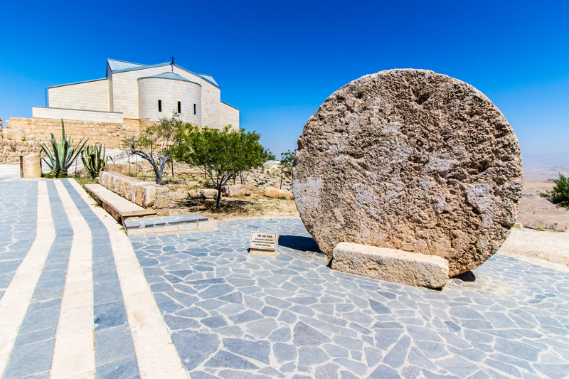 Η φραγκισκανική εκκλησία στο Όρος Νεμπό