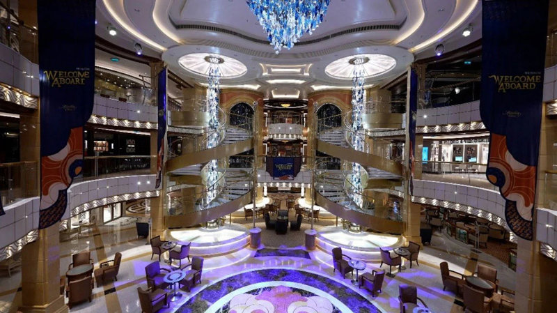 To κρουαζιερόπλοιο Enchanted Princess