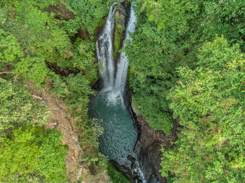 Οι καταρράκτες Aling-Aling