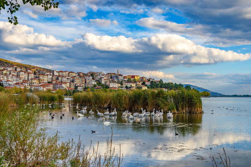 Περιήγηση στην υπέροχη πόλη της Καστοριάς