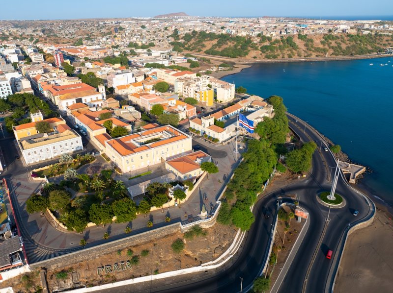 ΝΗΣΙ ΦΟΓΚΟ – ΠΡΑΪΑ (ΝΗΣΙ ΣΑΝΤΙΑΓΟ)