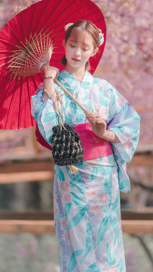 Ενα χορταστικό πρόγραμμα του Versus