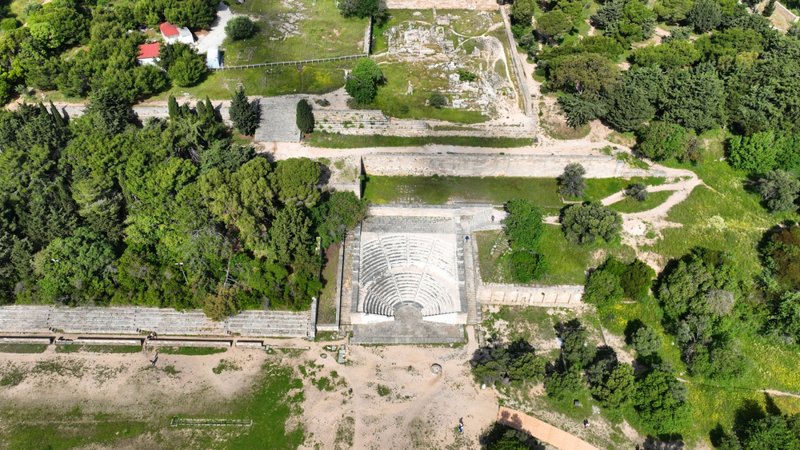 Θα κάνουμε ξενάγηση στο Μόντε Σμιθ