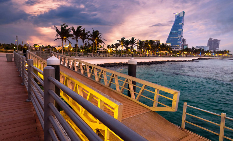 Λεωφόρος Κορνίς, Τζέντα