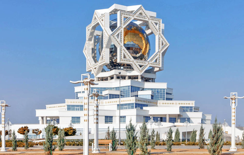 ΑΣΓΚΑΜΠΑΤ: Ξενάγηση