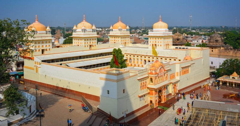 Το παλάτι Ράτζα Μαχάλ